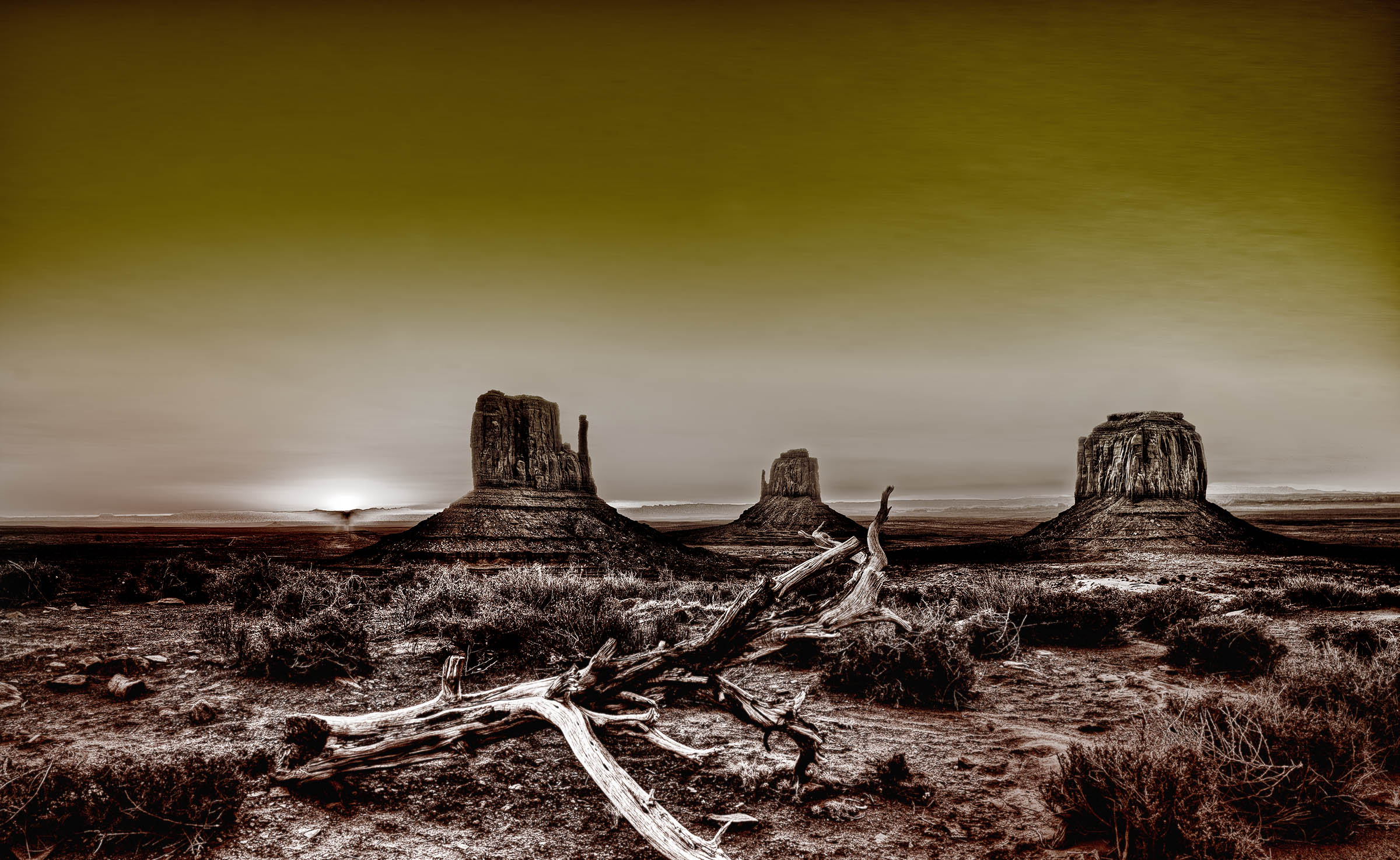 Monument Valley Sunrise the end of the world as we know it Wick Beavers Photographer